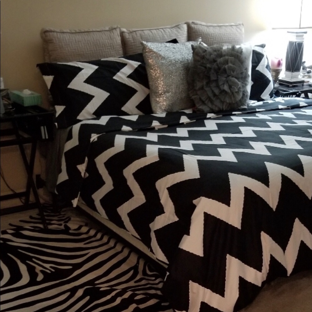 Bedding duvet cover set - Picture 2 of 3
